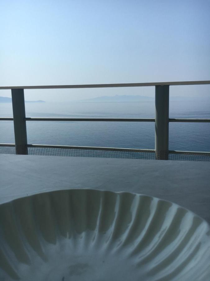 Ria Mare Hotell Qeparo Exteriör bild