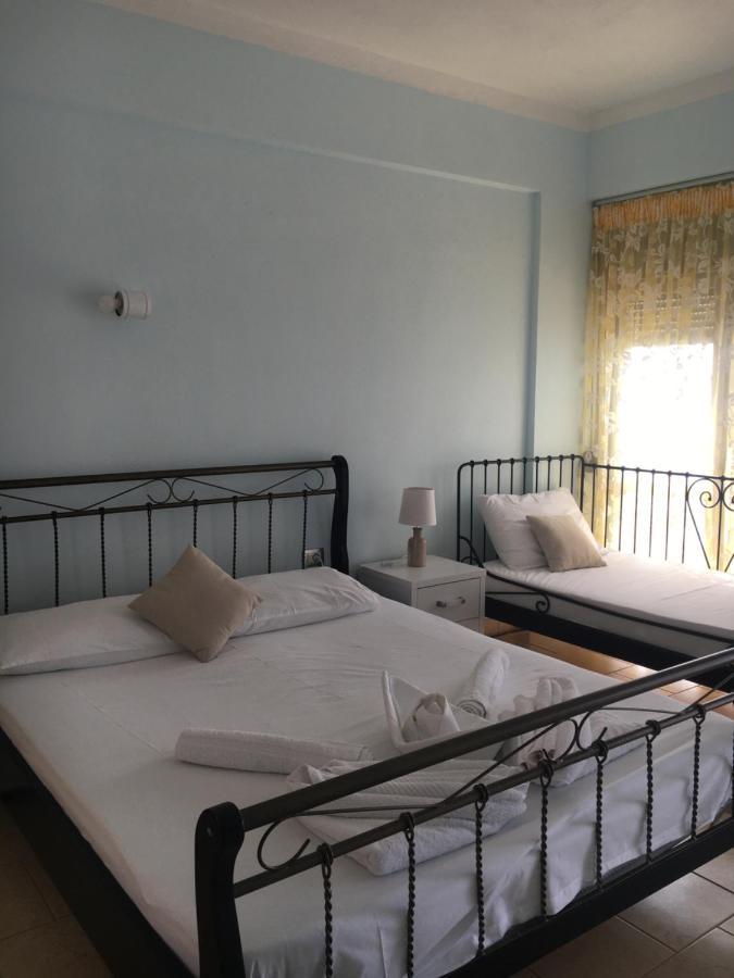 Ria Mare Hotell Qeparo Exteriör bild